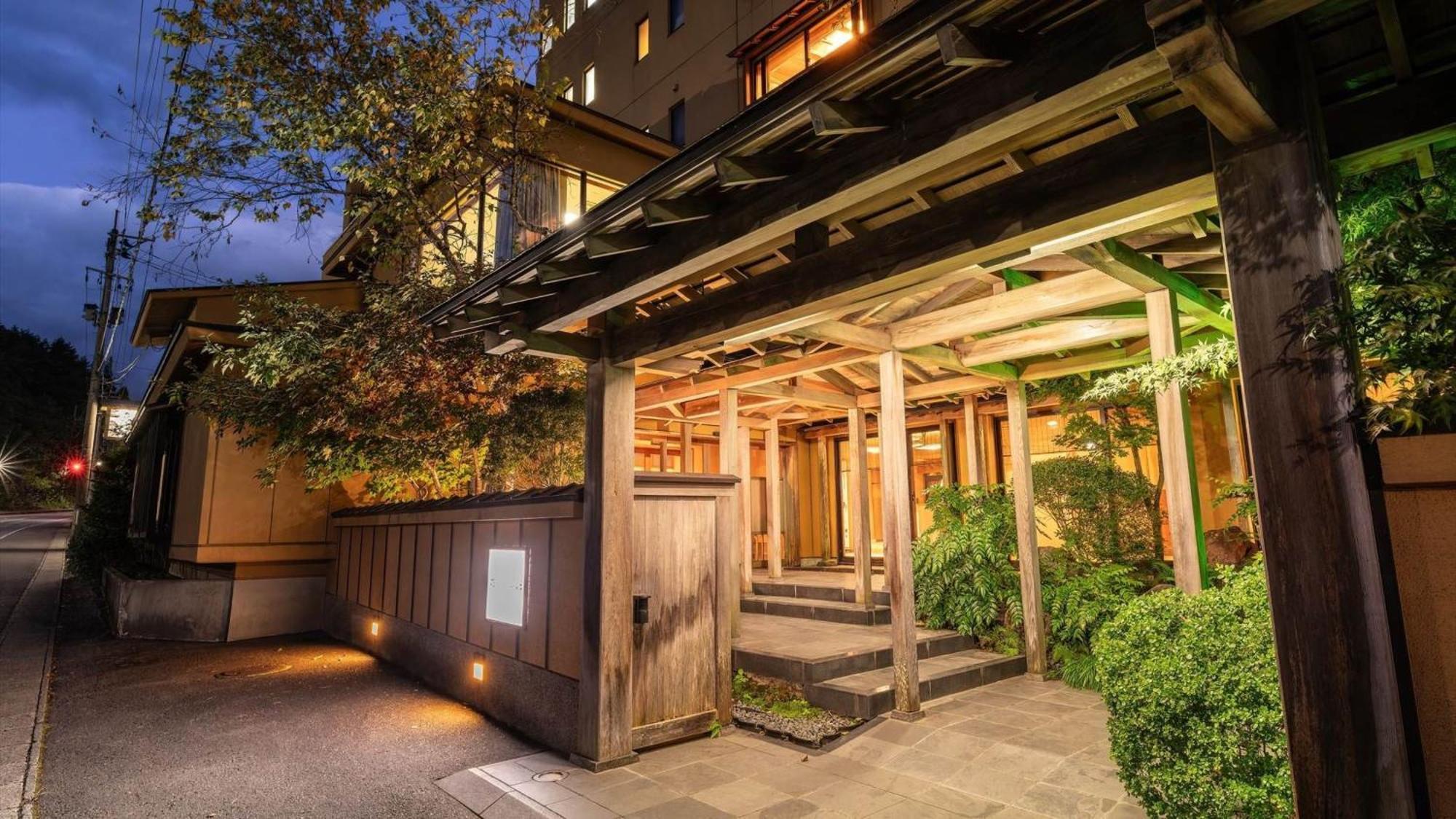 Hotel Kashintei Shirahama Semboku Exterior foto
